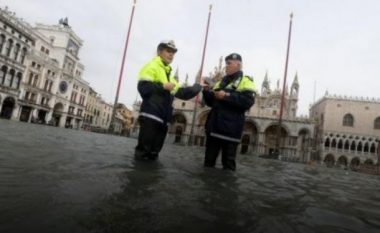 Evokohen 280 persona nga moti i keq në Italia