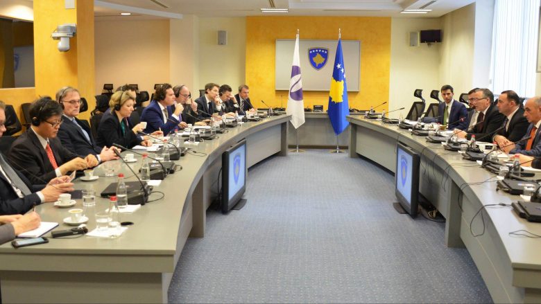 Kosova dhe BERZH-i, do ta thellojnë bashkëpunimin për sektorin publik dhe privat