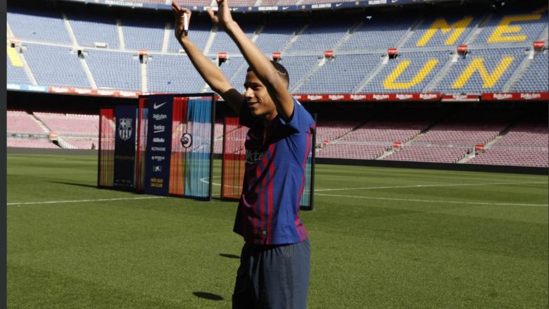 Todibo flet si lojtar i Barcelonës: Është realizuar ëndrra e fëmijërisë