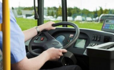 Shoferi i autobusit ngacmon seksualisht të miturën në Zveçan