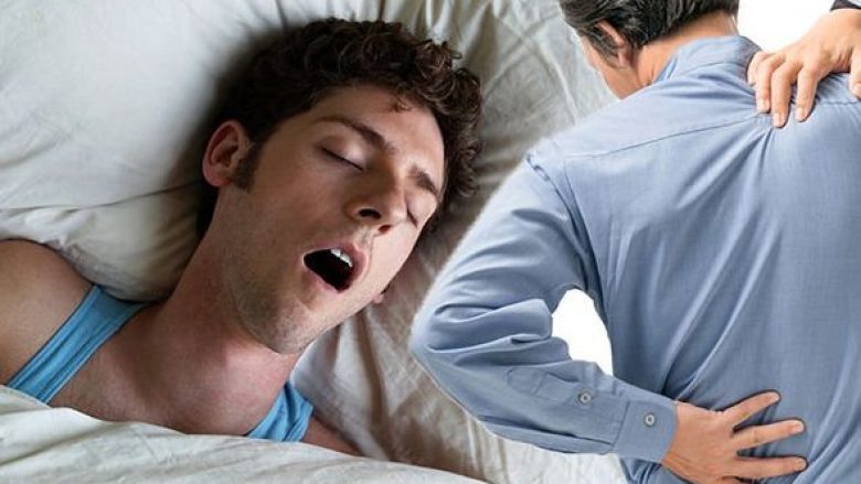 Pozita më e mirë për të fjetur nëse keni dhimbje shpine