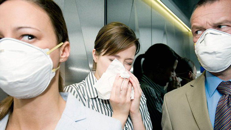 A mund të na mbrojë vërtet maska kirurgjike nga gripi?