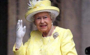 Mbretëresha Elizabeth II uroi presidentin Thaçi për 11 vjetorin e Pavarësisë