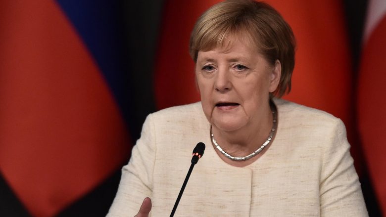 Kancelarja gjermane Angela Merkel ka zgjatur bllokimin deri më 19 prill