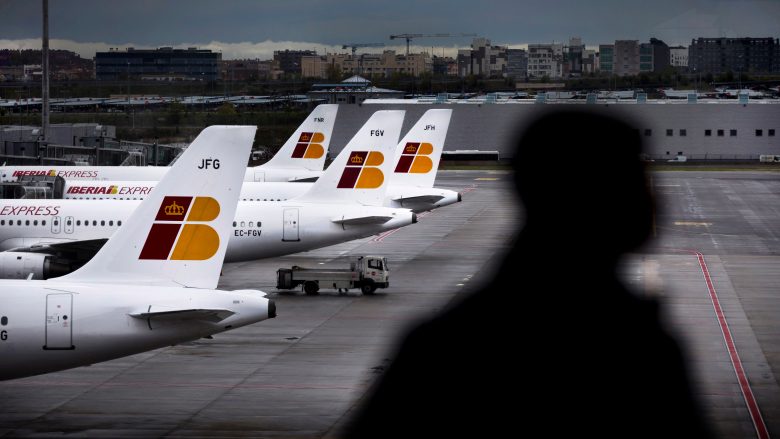 Aeroporti i Madridit po kërkon pronarin e “aeroplanit fantazmë” të braktisur dhjetë vjet më parë