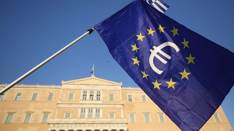 Greqia vazhdon të ketë probleme me likuiditetin financiar