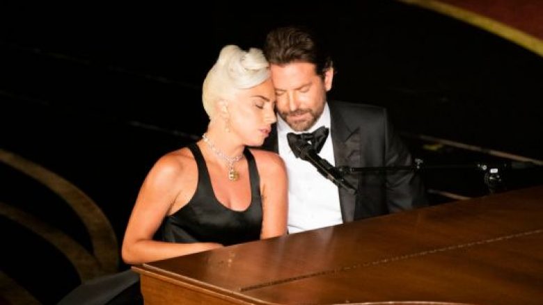 Lady Gaga sërish flet për performancën me Bradley Cooper në Oscar