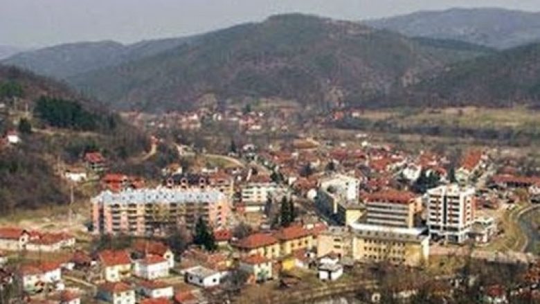 MPJ e Serbisë i shlyen shqiptarët nga regjistrat civil në Medvegjë
