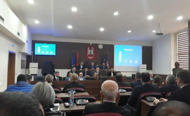 Kuvendi i Komunal i Pejës voton kundër ndërtimit të hidrocentraleve në Lumbardh