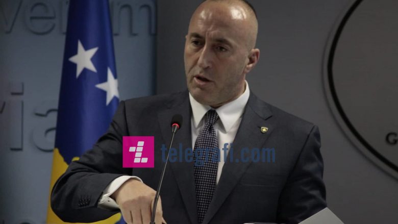 Haradinaj: Nuk duhet t’i pranojmë shantazhet e Serbisë, taksa mbetet deri në njohje