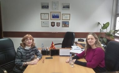 Prokurorja Vilma Ruskovska u takua me ambasadoren Galloway, biseduan për sfidat e prokurorisë ndaj krimit të organizuar dhe korrupsionit