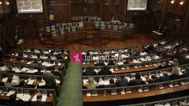 Kuvendi miraton Projektligjin për Pagat në sektorin publik