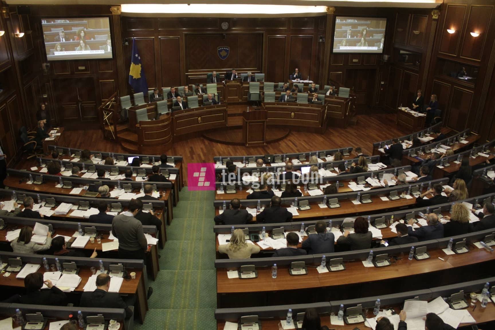 Kuvendi miraton Projektligjin për Pagat në sektorin publik