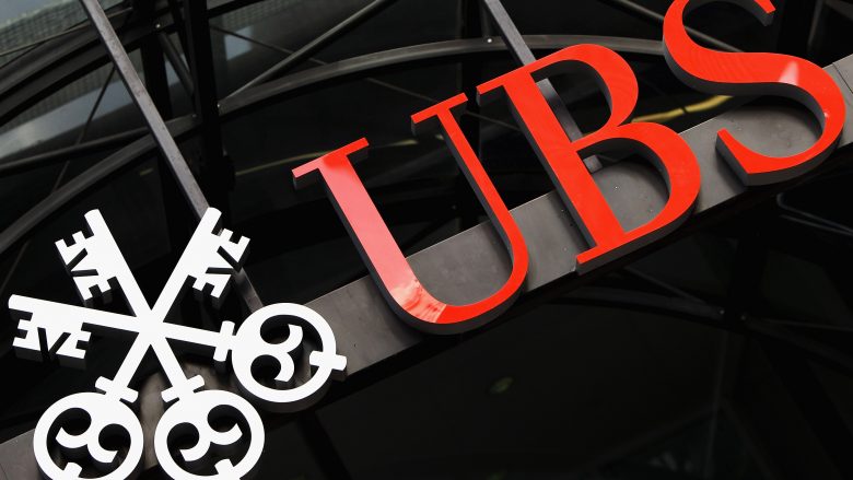UBS gjobitet me 3.7 miliardë euro në Francë