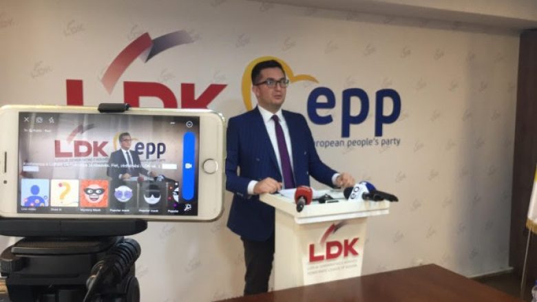 LDK: Qeveria po përpiqet t’i mbuloi dështimet