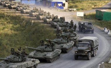 Poroshenko: Rreth 500 tanke ruse janë në Donbass