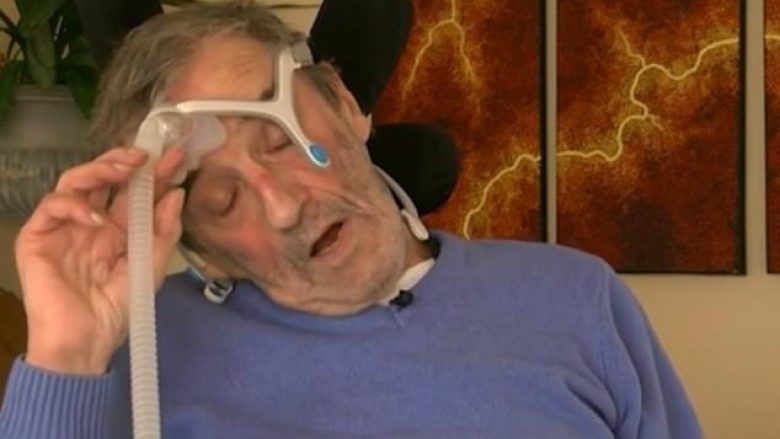 I sëmuri i merr jetën vetes, duke hequr maskën e oksigjenit – pak ditë pasi e paralajmëroi një gjë të tillë (Video)
