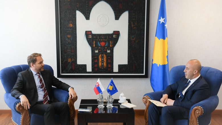 Haradinaj kërkon ndihmën e Sllovakisë për anëtarësimin e Kosovës në organizata ndërkombëtare