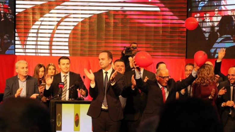 Shqiptarët fitojnë Tuzin (Video)
