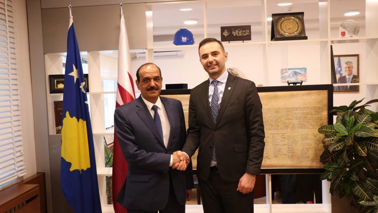Ministri Lluka fton bizneset nga Katari të investojnë në Kosovë