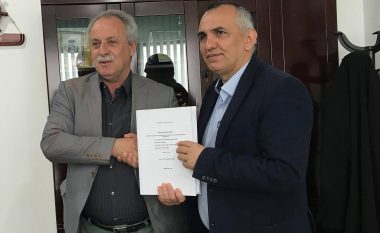 OAK i dorëzon projektin Komunës së Fushë Kosovës