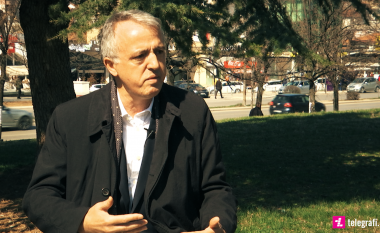 Muhamet Hamiti, bashkëpunëtori i presidentit Rugova, rrëfen për ditën kur filluan sulmet e NATO-s (Video)