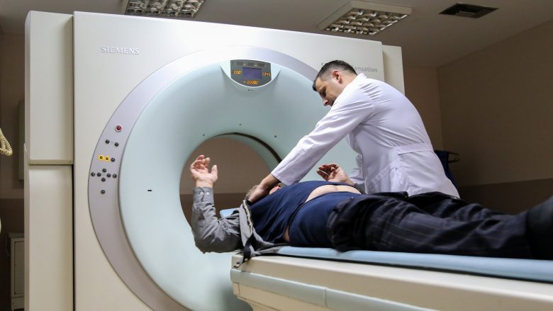 Ismaili: Hiqet lista e pritjes për CT në mushkëri në QKUK