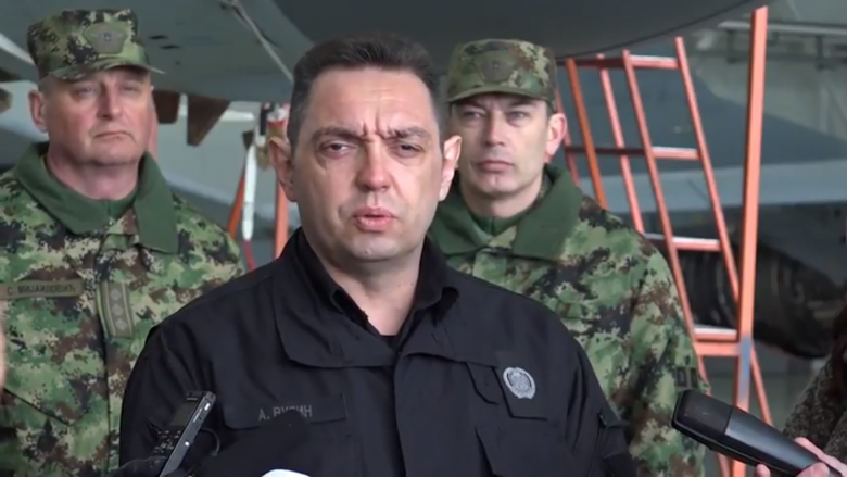 Vulin kërcënon Haradinajn: Mos ia mësyj veriut me ushtri, do të ndjekim