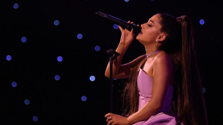 Ariana Grande: Fansat dhe muzika ma shpëtuan jetën