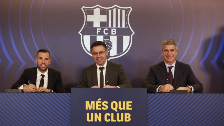 Zyrtare: Jordi Alba rinovon me Barçën deri më 2024