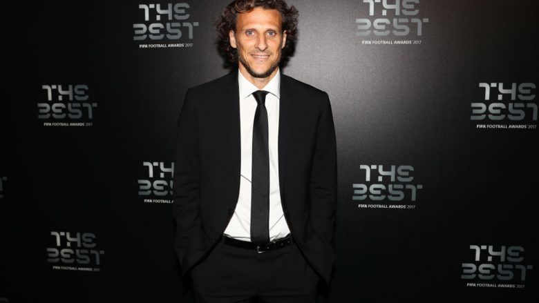 Forlan: Unitedi mund ta eliminojë Barcelonën