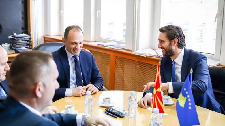 Filipçe në takim me Ismailin, diskutojnë për shëndetësinë në Maqedoninë e Veriut dhe Kosovë