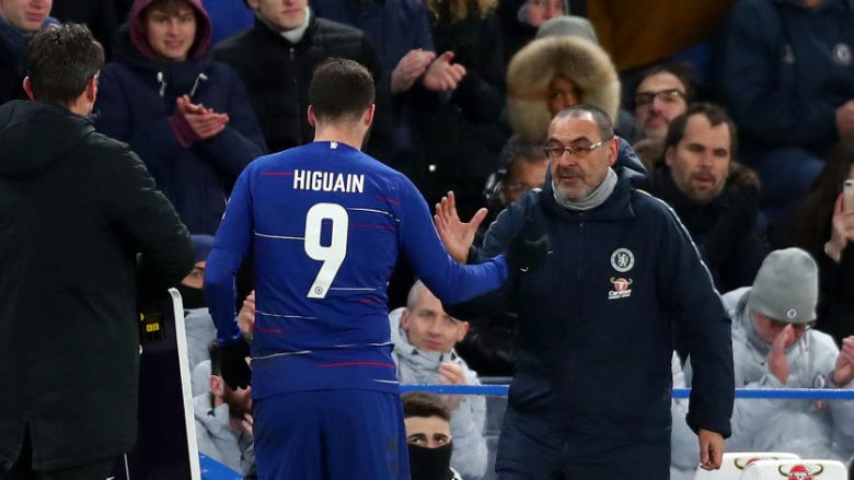 Roma merr Sarrin dhe Higuainin nga Chelsea?