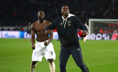 Pogba futet në fushë dhe feston me Lukakun pas lajmeve që janë rrahur në javën e shkuar – përqafime edhe në tunel