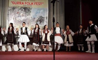 “Gurra Folk Fest” mbledh 300 të pasionuar pas folklorit dhe polifonisë labe