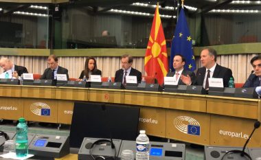 Në Strasburg miratohet dokumenti me të cilën rekomandohet fillimi i bisedimeve për anëtarësimin e Maqedonisë në BE