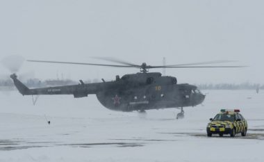 Trembëdhjetë të vdekur në aksidentin e rrëzimit të helikopterit ushtarak në Kazakistan