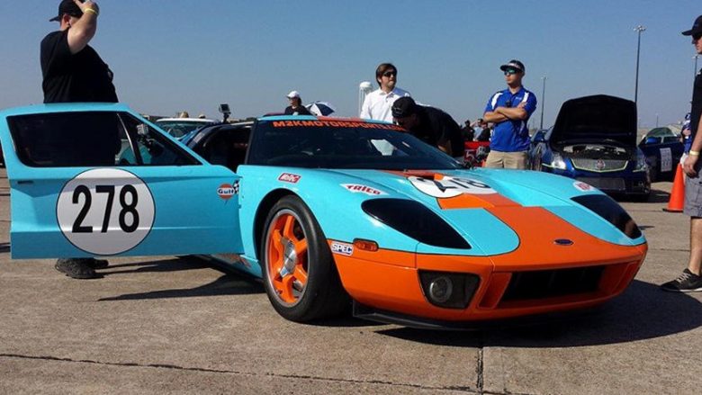 Lëvizja rekorde e Ford GT që ka 2,500 kuaj fuqi, arriti shpejtësinë e 480 kilometrave në orë (Video)