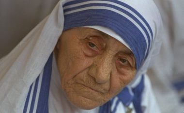 Maqedoni, hapet departament për figurën e Nënë Terezës