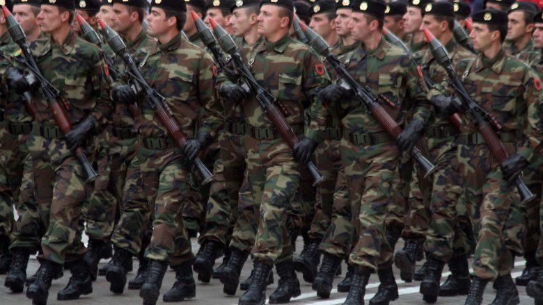 Shqipëria udhëheq me dërgimin e trupave ushtarake në operacionet e NATO-s