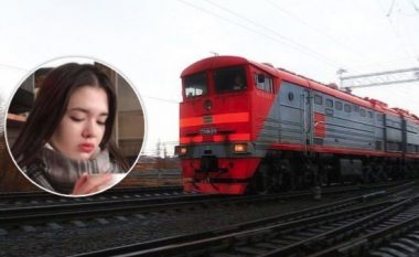 Doli para trenit që po vinte për të bërë një selfie, adoleshentes ruse kjo i kushton me jetë (Foto)