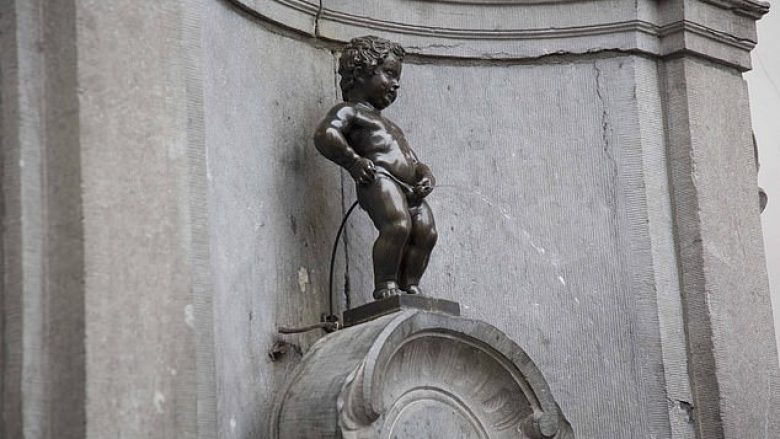 Statuja e vogëlushit që shpenzonte 2,500 litra ujë të pijshëm në ditë, bëhet miqësore me ambientin pas 400 vitesh (Foto)