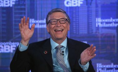Miliarderi Gates: Ne mund t’i japim fund varfërisë deri në vitin 2030