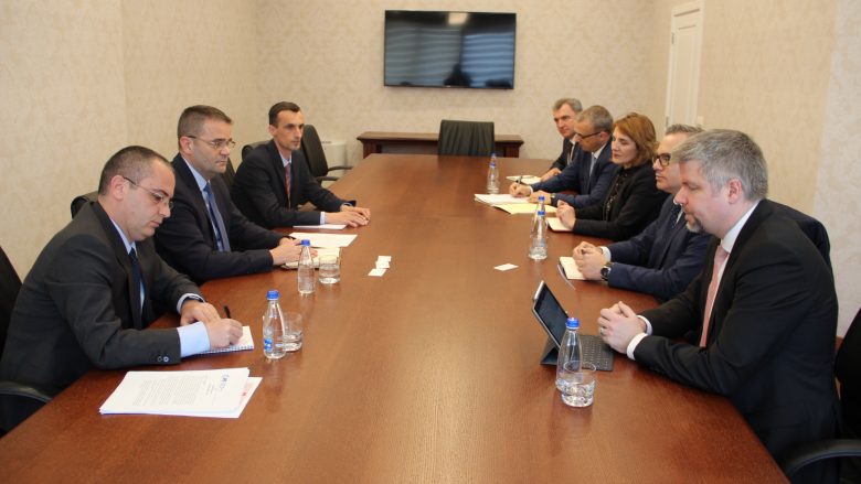 Guvernatori Mehmeti i njofton përfaqësuesit e IFC-së për zhvillimet e fundit në sektorin financiar