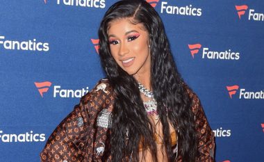 Cardi B përkrah Jennifer Lopez në filmin “Hustlers”