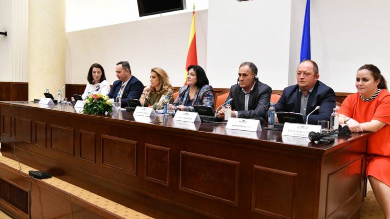 Grupi i pavarur i OBRM-PDUKM-së falënderon Holandën për vendimin pozitiv që Maqedonia e Veriut të nisë bisedimet me BE-në