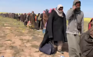 Imazhe nga dorëzimi i ISIS-it në Siri (Video)