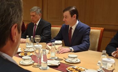 Pas takimit me Nënsekretarin amerikan, liderët kosovarë të gatshëm për vazhdimin e dialogut