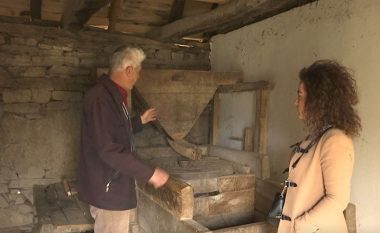 Mulliri qindra vjeçar në Metehi të Podujevës, shërbeu edhe gjatë luftës së fundit (Video)