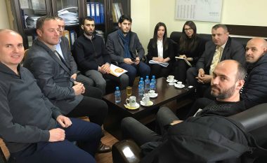 Komuna e Ferizajt premton zgjidhjen e problemeve për operatorët kabllorë